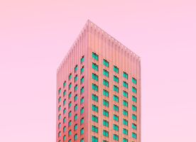 Moderne Architektur vor orangem Himmel Moderne Architektur vor orangem Himmel